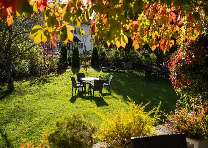 菲尔瑟酒店 3* 福森